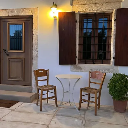 Madaro Traditional House Arménoi Exterior foto